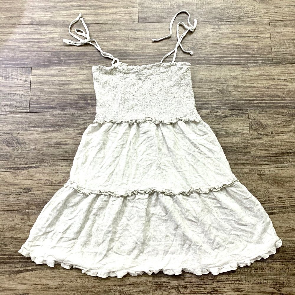 Juniors Dress Cream Size Large